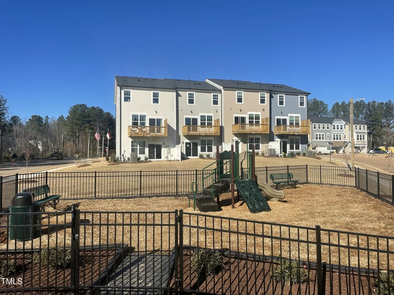 5029 Jowetts Walk Dr, Cary, NC 27519