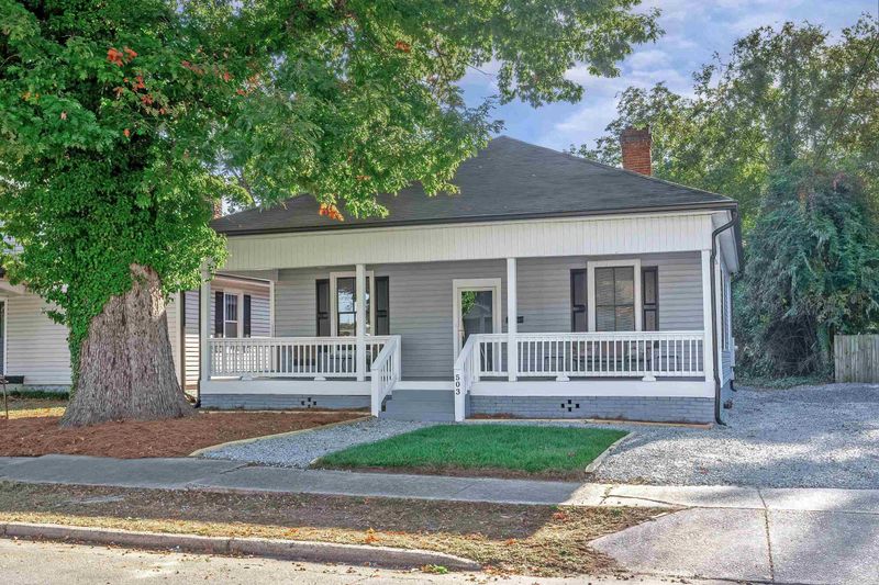 503 S 5th St, Smithfield, NC 27577