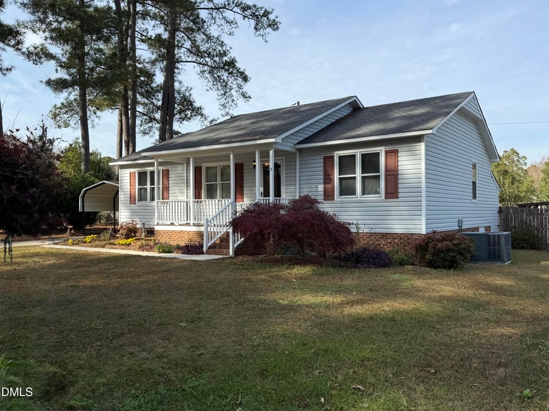 503 Bennett Dr, Selma, NC 27576