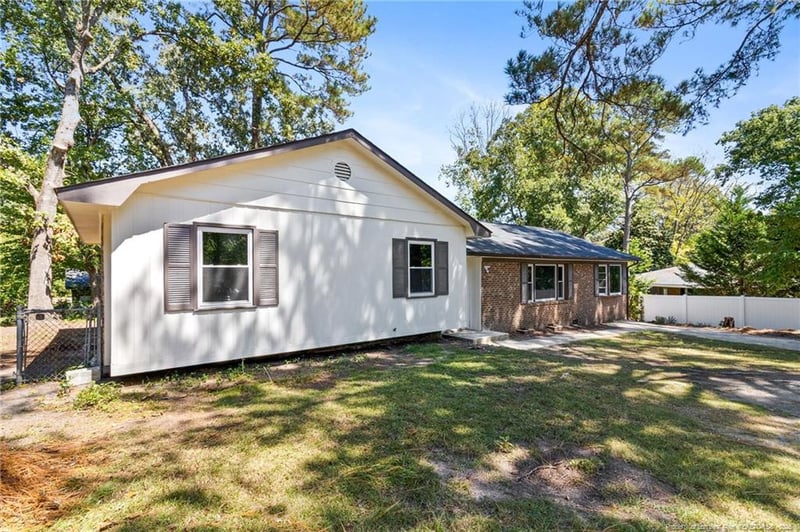 503 Bobwhite Ct, Fayetteville, NC 28303