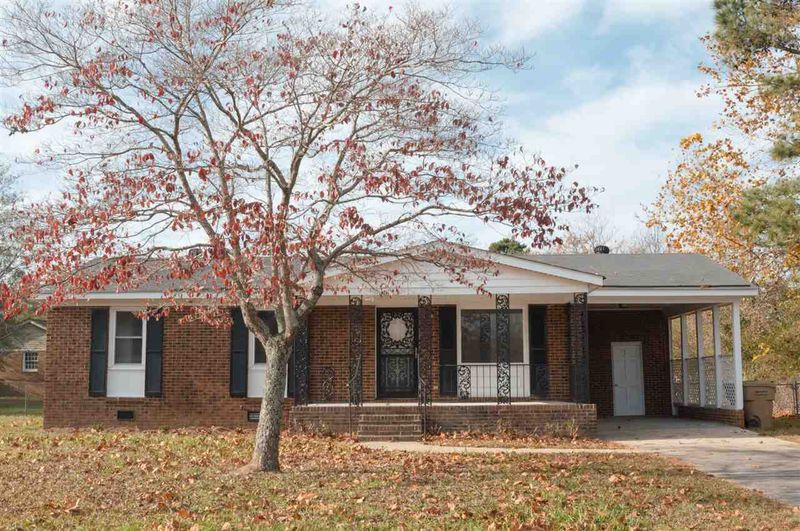 503 Boling St, Clayton, NC 27520
