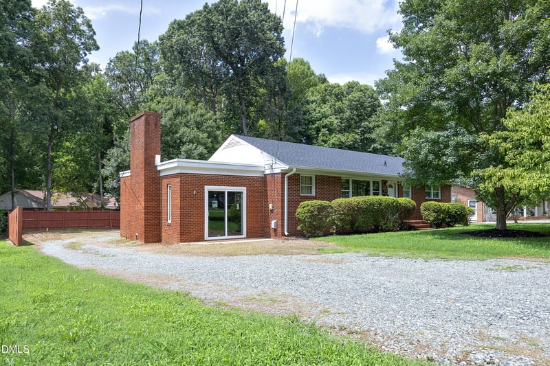 503 N Carr St, Mebane, NC 27302