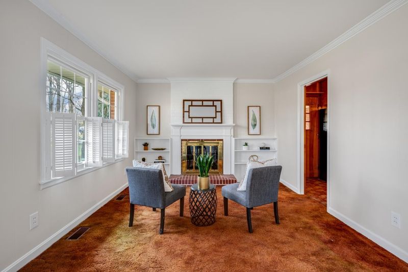 503 Circle Dr, Mebane, NC 27302