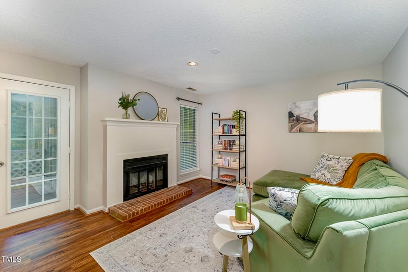 503 Gooseneck Dr #B4, Cary, NC 27513