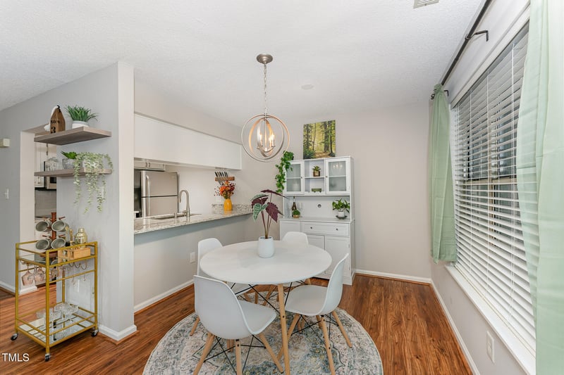 503 Gooseneck Dr, Cary, NC 27513