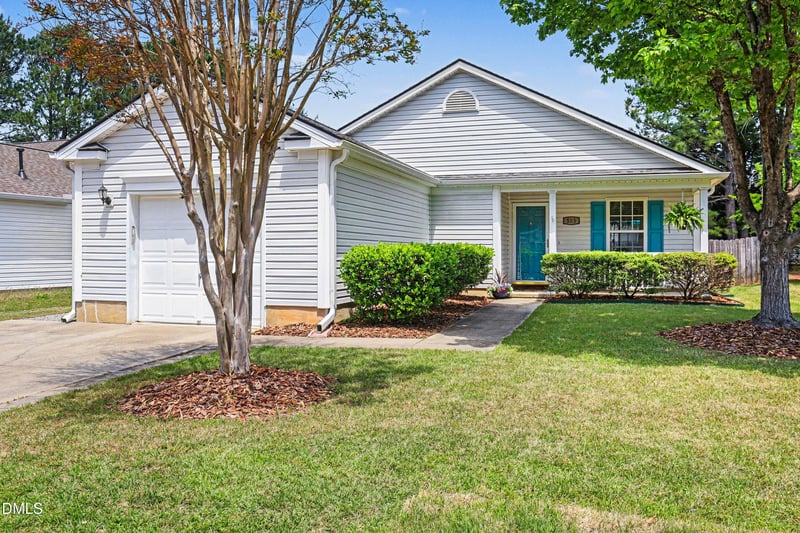 503 Homestead Park Dr, Apex, NC 27502