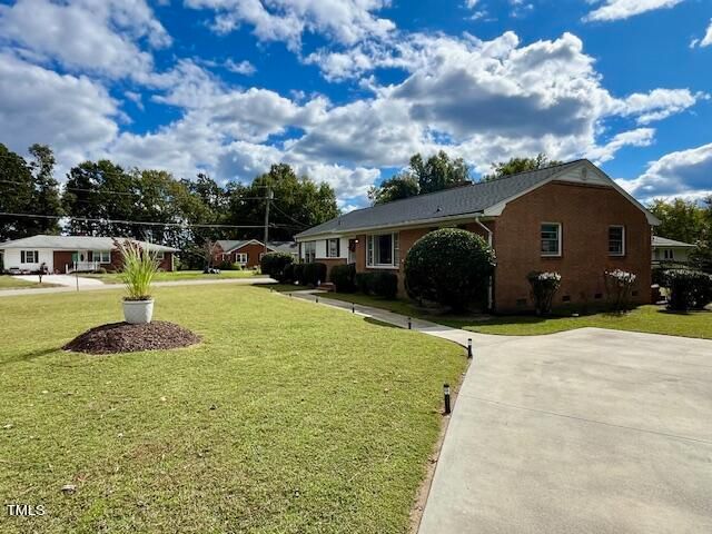 503 Jefferson Dr, Roxboro, NC 27573