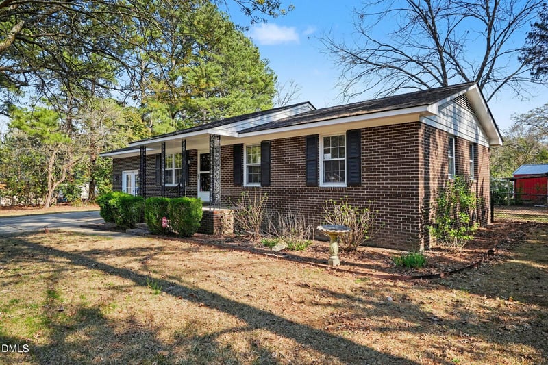 503 Laurel Dr, Smithfield, NC 27577