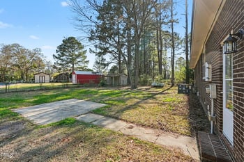 503 Laurel Dr, Smithfield, NC 27577