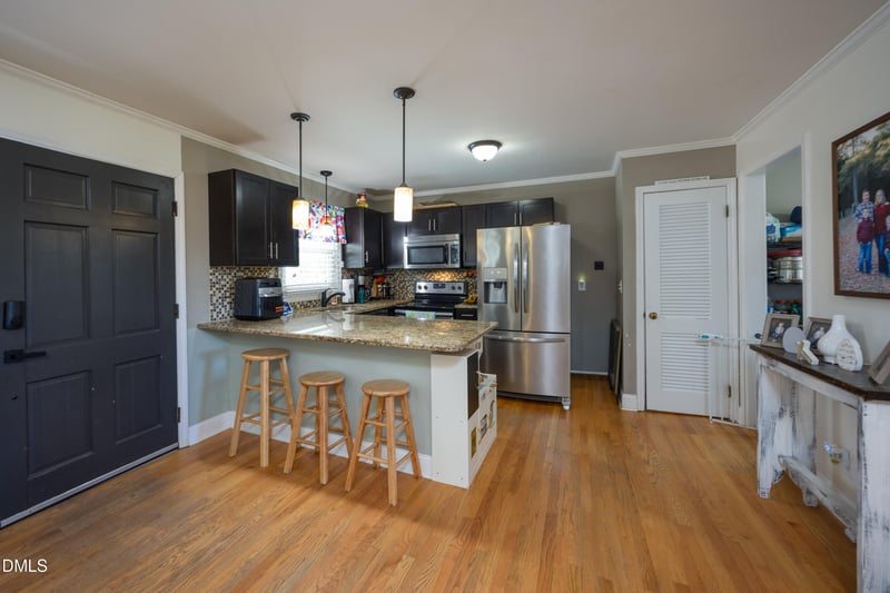 503 Lincoln St, Benson, NC 27504