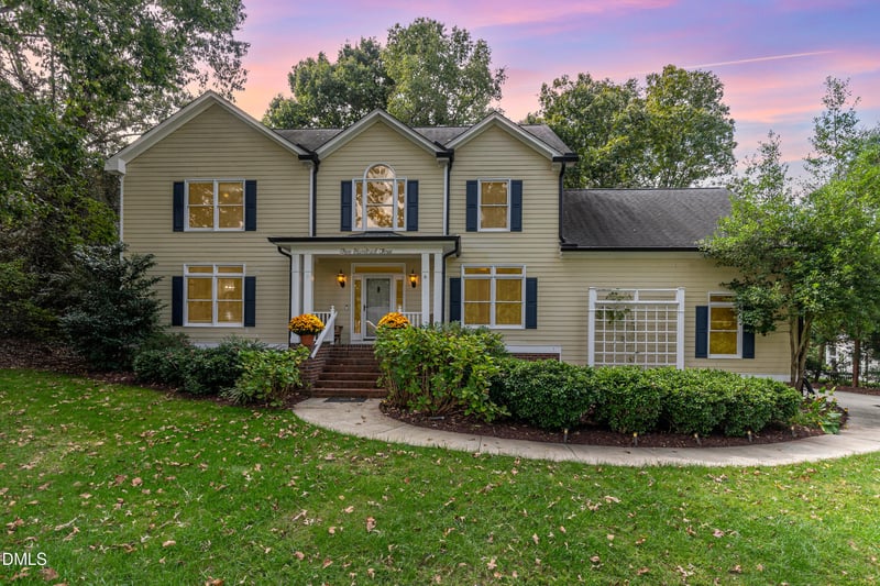503 Neuse Ridge Dr, Clayton, NC 27527