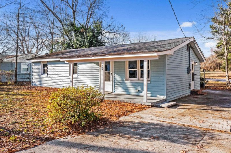 503 Pitt St, Zebulon, NC 27597