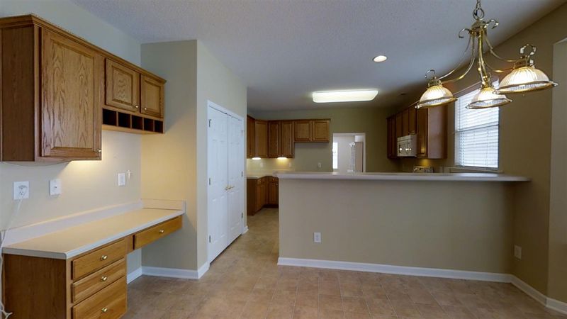 503 Quaker Dell Ln, Cary, NC 27519