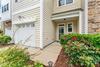 503 Suffolk Green Ln, Morrisville, NC 27560