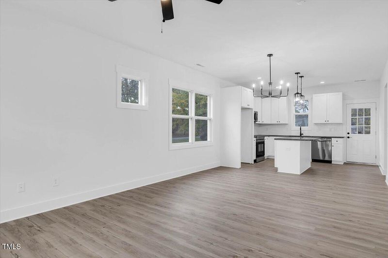 503 W Wake St, Dunn, NC 28334