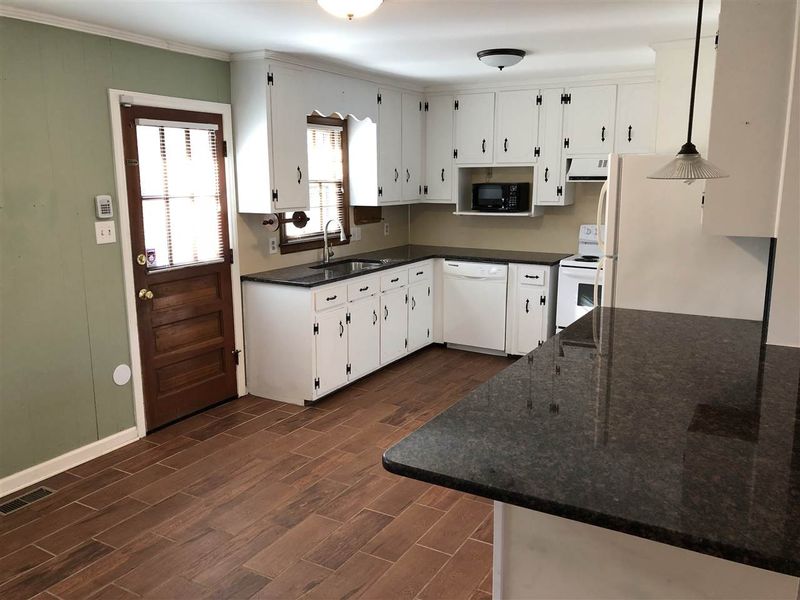 503 Wildwood Dr, Durham, NC 27712