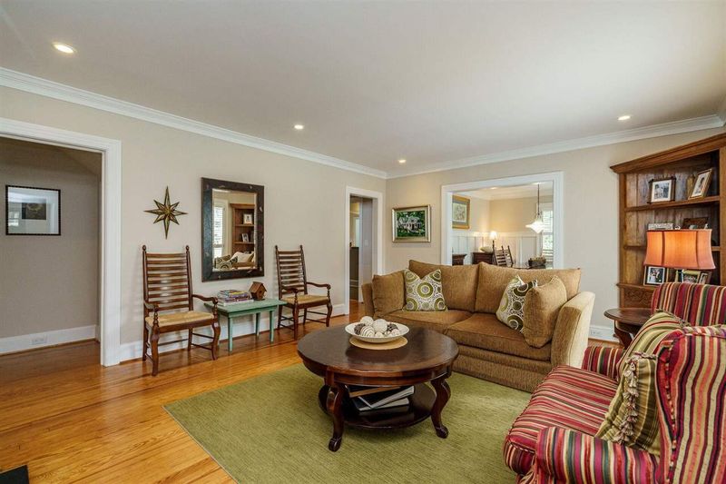 503 Yarmouth Rd, Raleigh, NC 27608