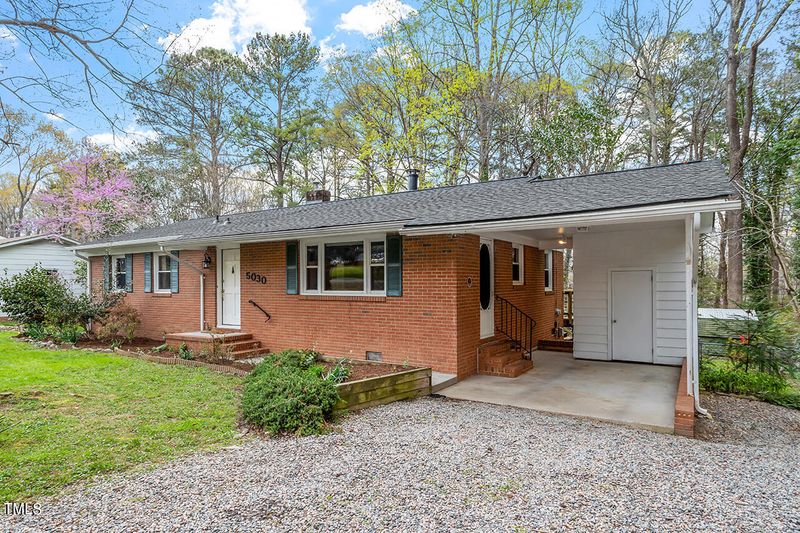 5030 Green Oak Dr, Durham, NC 27712