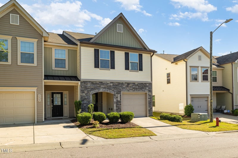 5031 Eagle Stone Ln, Raleigh, NC 27610
