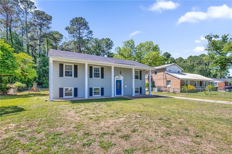 5031 Hampshire Dr, Fayetteville, NC 28311