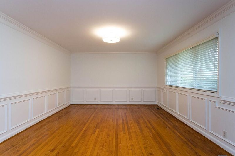 5031 Newcastle Rd, Raleigh, NC 27606