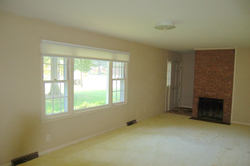 5032 Autumn Dr, Durham, NC 27712