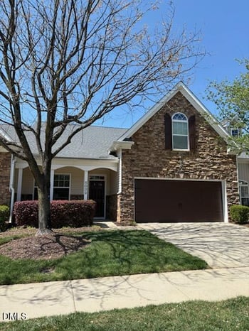 5032 Homeplace Dr, Apex, NC 27539