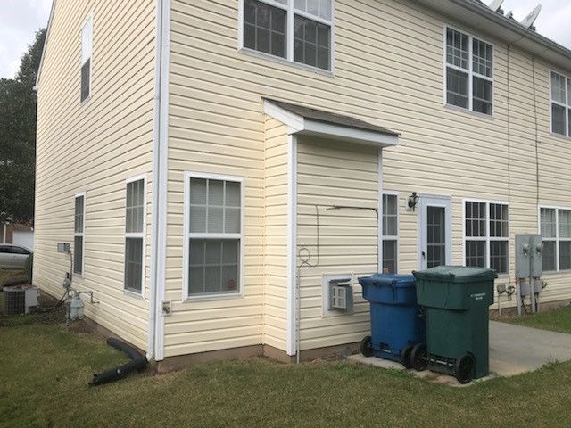 5032 Rainmaker Dr, Durham, NC 27704