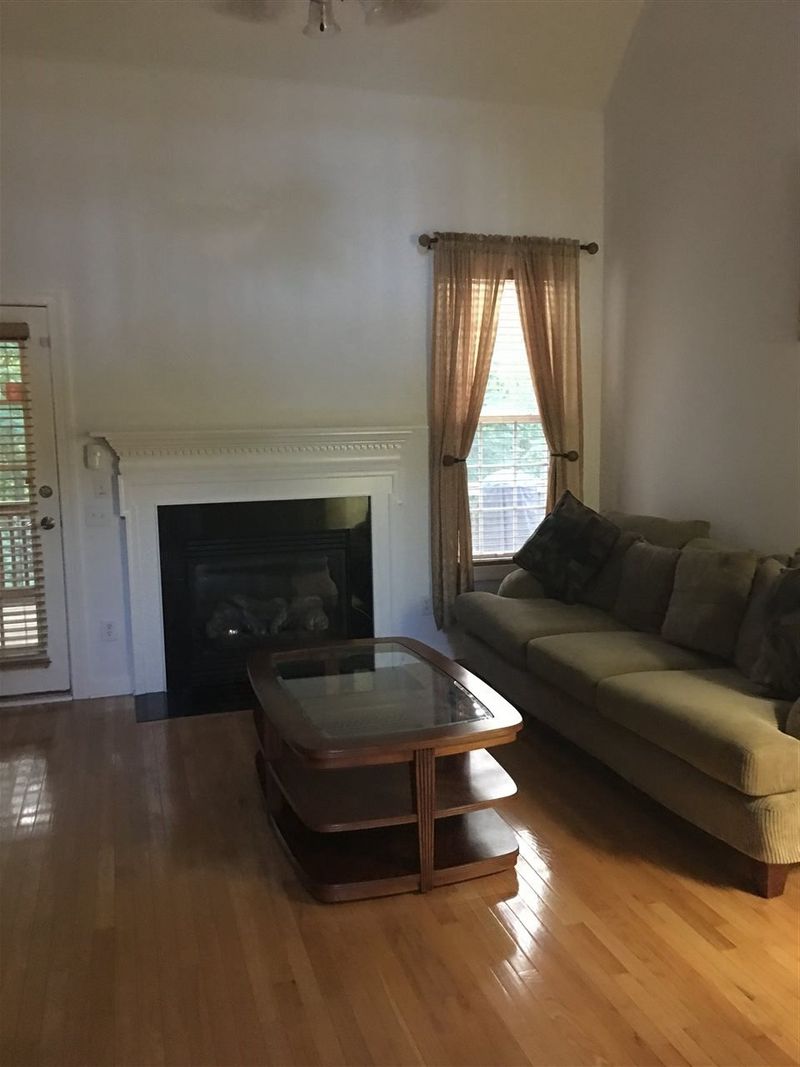 5032 Wayne St, Durham, NC 27713