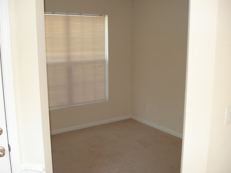 5033 Reservoir Rd, Raleigh, NC 27610