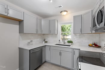 5033 Sunset Lake Rd, Apex, NC 27539