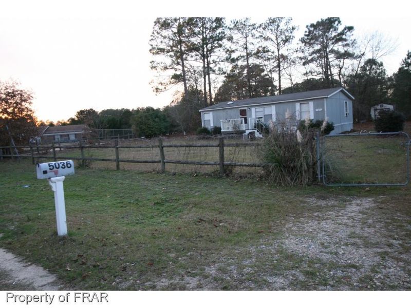 5036 Madison Dr, Hope Mills, NC 28348
