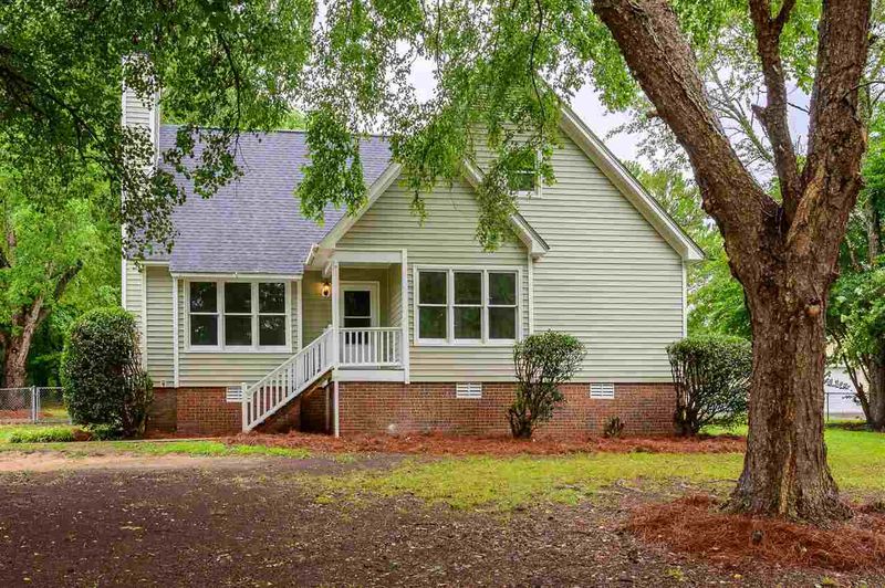 5037 Huntingcreek Dr, Wake Forest, NC 27587