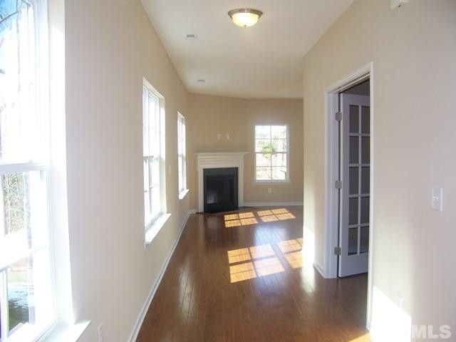 5037 Jelynn St, Raleigh, NC 27616