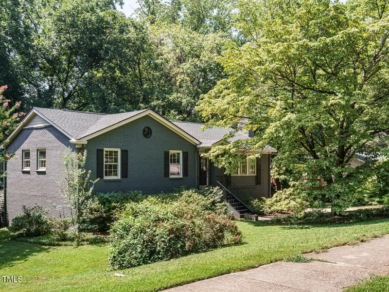 5039 Kaplan Dr, Raleigh, NC 27606