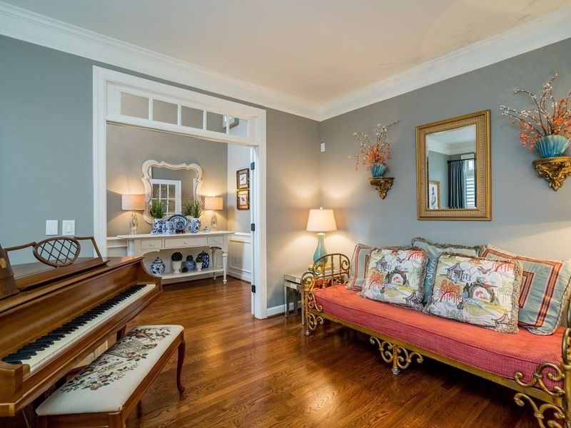 504 Allenhurst Pl, Cary, NC 27518