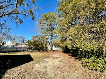504 Anderson St #B, Selma, NC 27576