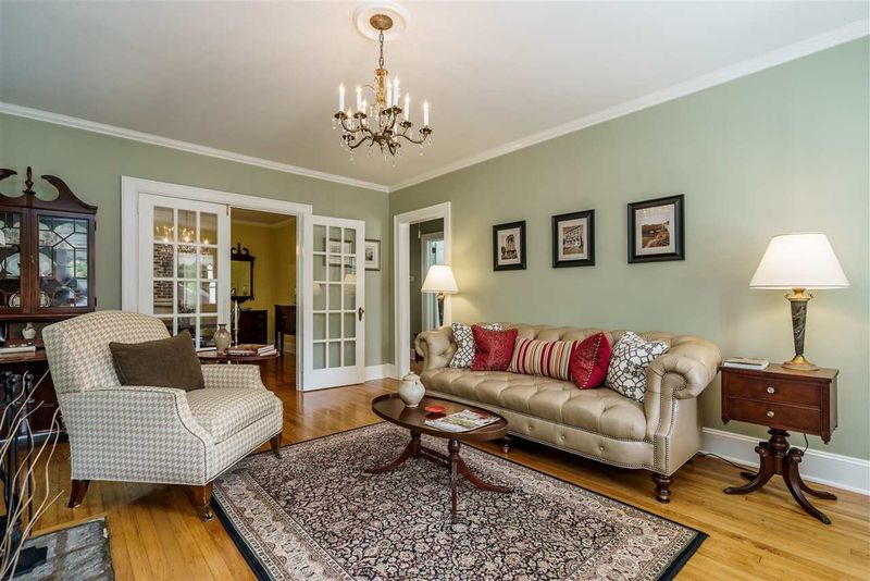 504 W Aycock St, Raleigh, NC 27608