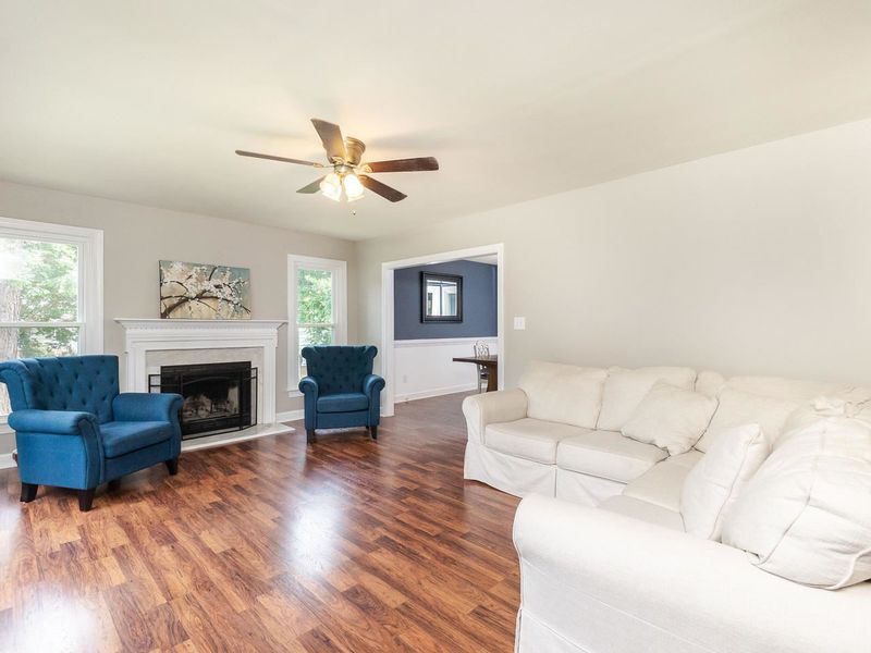 504 Barbados Ct, Holly Springs, NC 27540