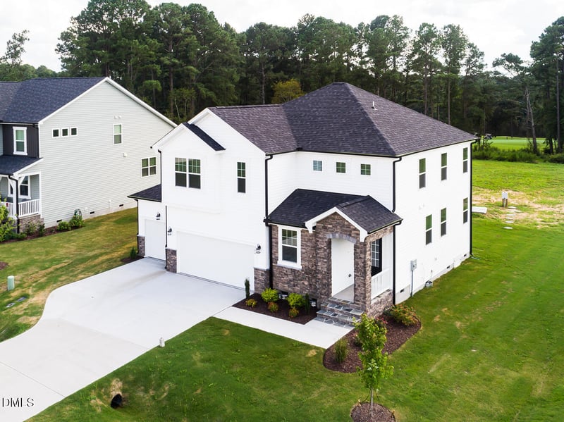 504 Barbour Farm Ln, Four Oaks, NC 27524