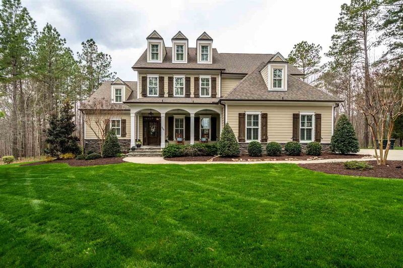 504 Brookford Ct, Chapel Hill, NC 27516