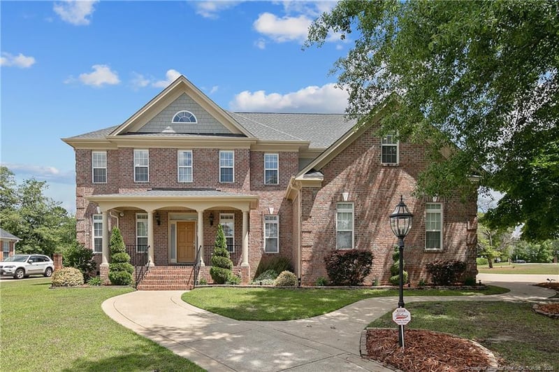 504 Captains Pl, Fayetteville, NC 28311