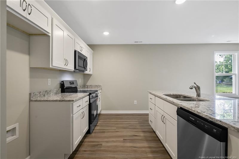 504 Carteret Pl, Fayetteville, NC 28311