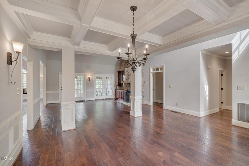 504 Charleston Dr, Clayton, NC 27527
