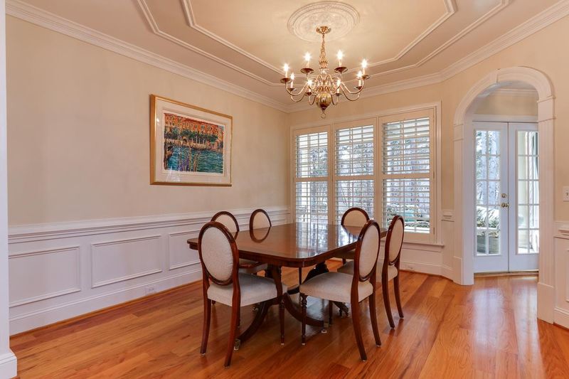 504 Chatterson Dr, Raleigh, NC 27615