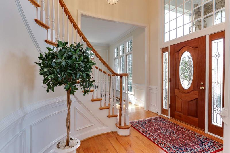 504 Chatterson Dr, Raleigh, NC 27615