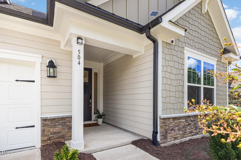 504 Darter St, Holly Springs, NC 27540