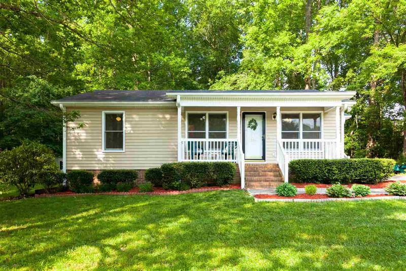 504 Forelle Ln, Fuquay Varina, NC 27526