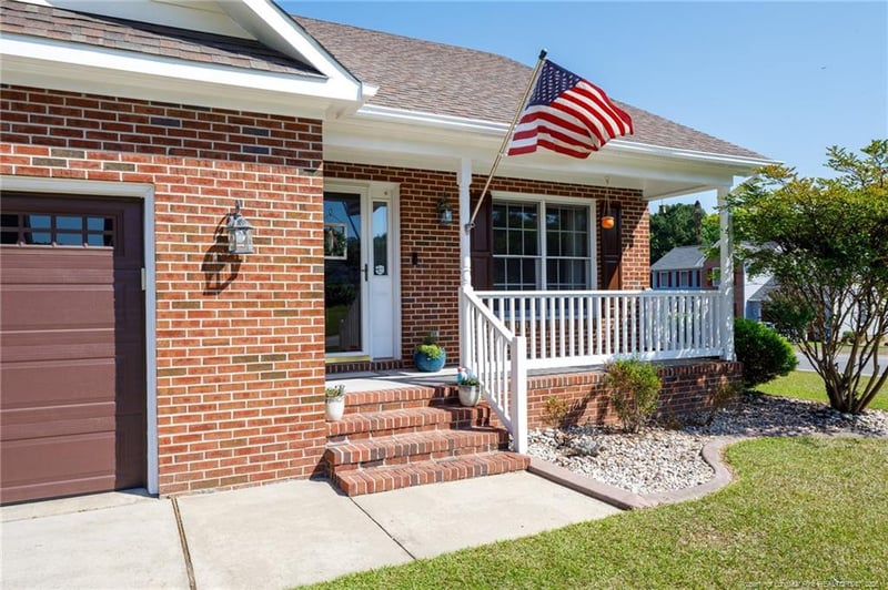 504 Foxdenton Pl, Fayetteville, NC 28303