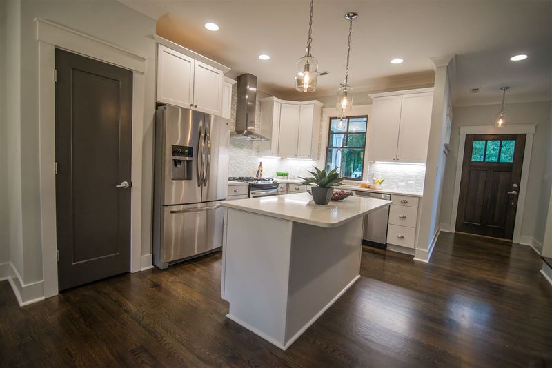 504 Freeman St, Raleigh, NC 27601